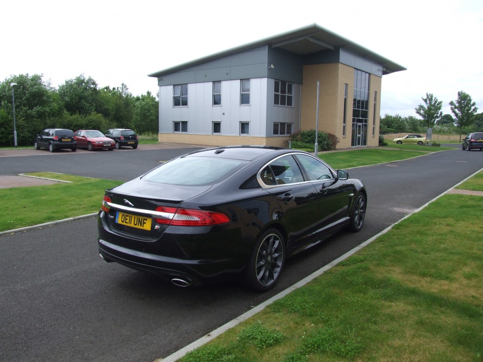 Jaguar XF